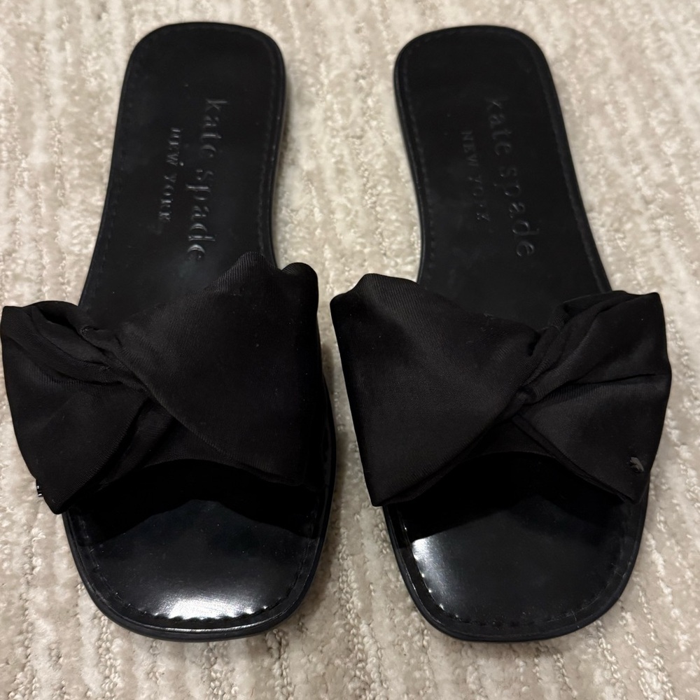Kate Spade New York Black Bikini Bow Flat Sandal Slides Size 7.5 - Picture 8 of 10